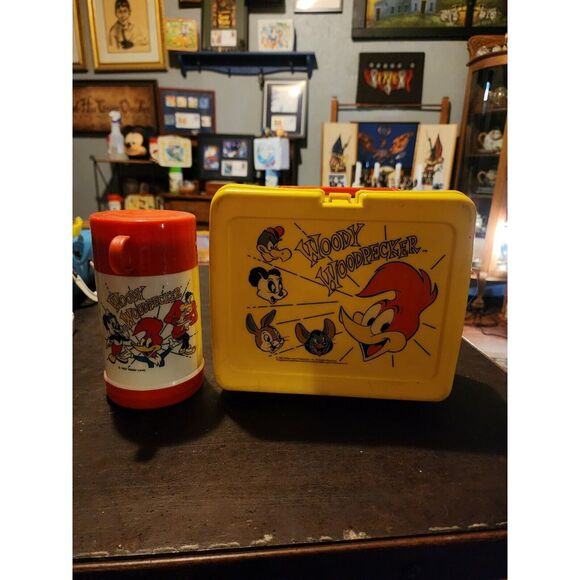 Vintage 1957 Woody‎ wood pecker lunchbox with thermos rare
